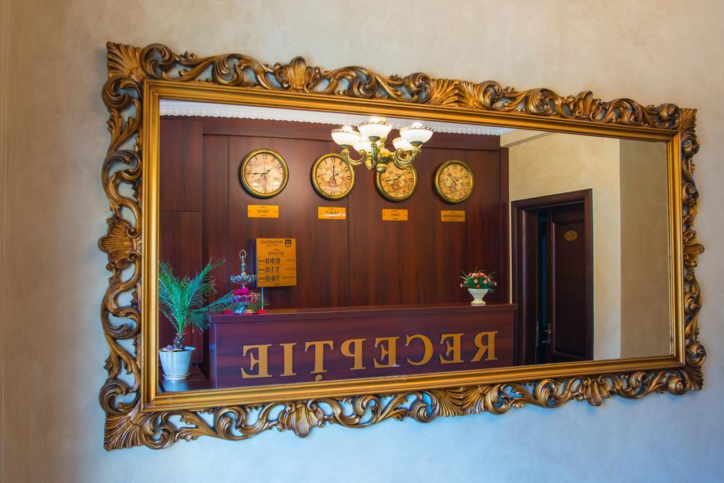 Harmonie Radauti Hostel Bagian luar foto